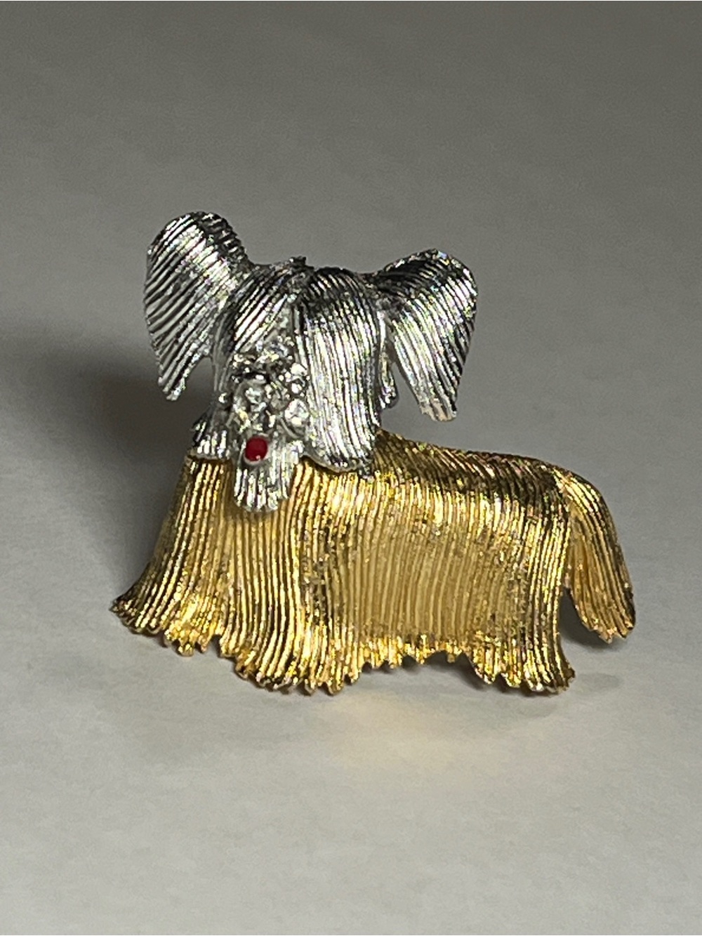 Certified Sassy! Retro Vintage Puppy Dog Brooch, Brushed Gold-tone & Rhinestones
